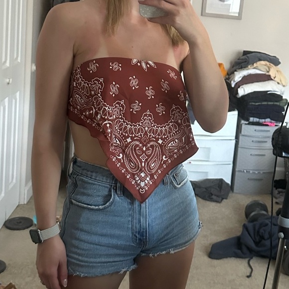 BANDANA Top - Picture 7 of 7